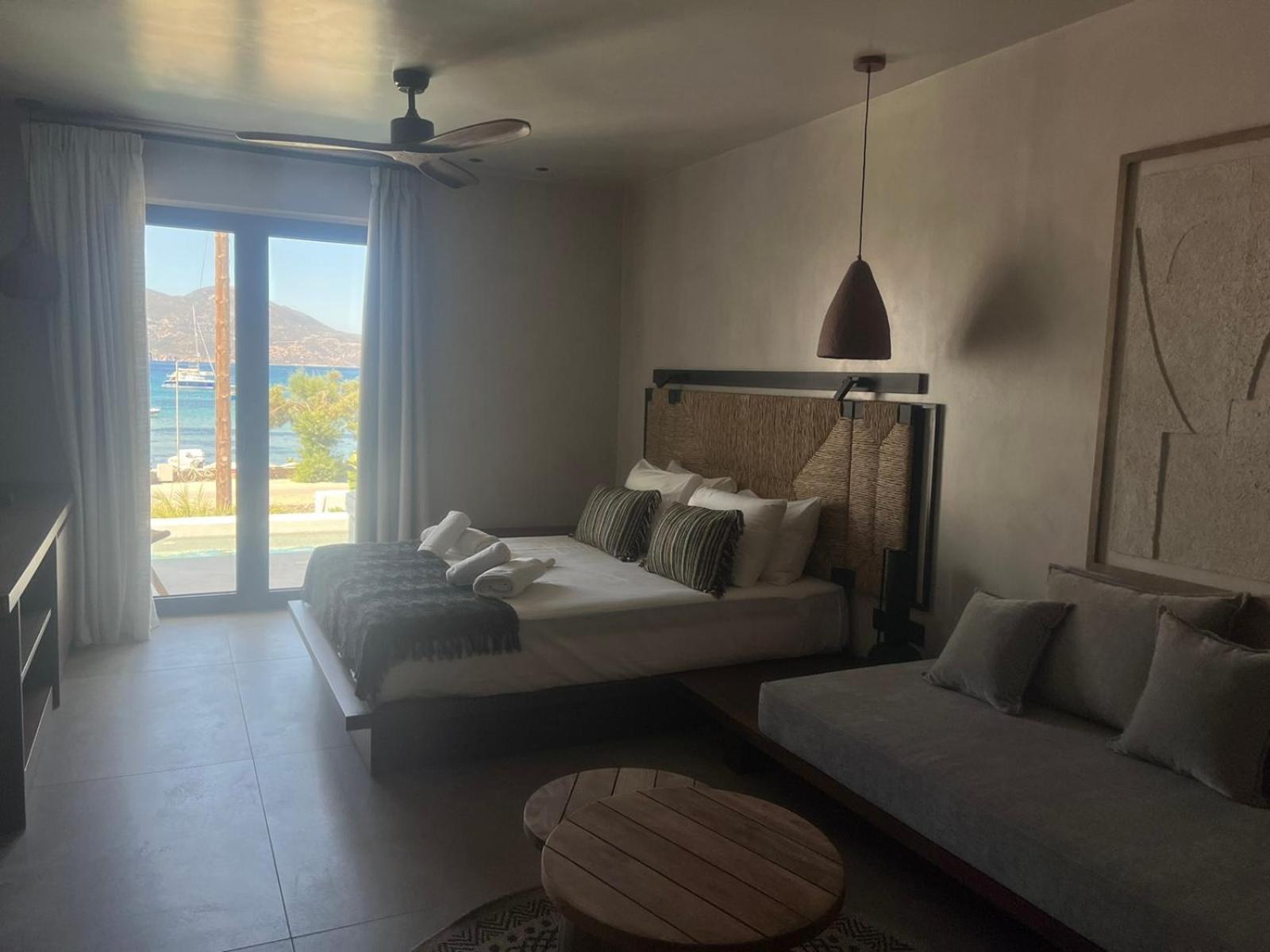 Boho Sapiens Sea View Apartment Adamantas (Milos)
