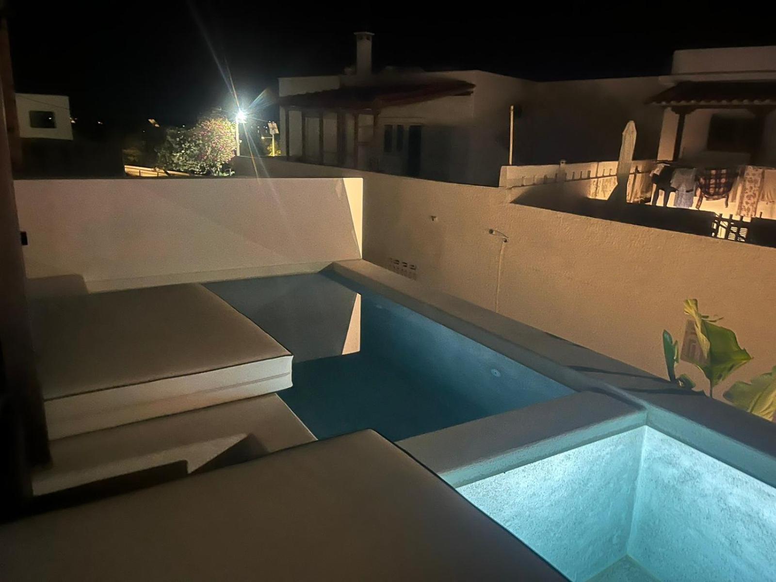 Boho Sapiens Sea View Apartment Adamantas (Milos)